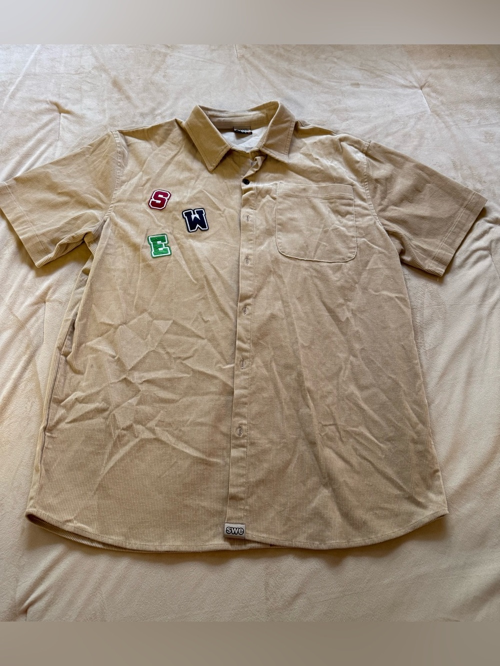 SWE Men’s Corduroy Button-Up Shirt XL Cream Varsity Patch